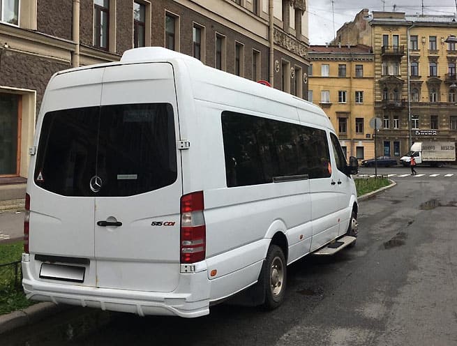 Mercedes-Benz Sprinter 515