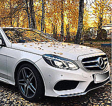 Mercedes-Benz E200 V (W213)