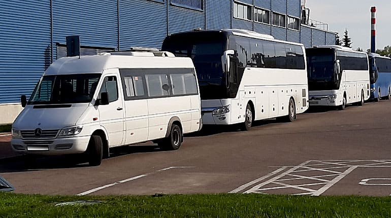 Служебная развозка сотрудников в Санкт-Петербурге и пригородах
